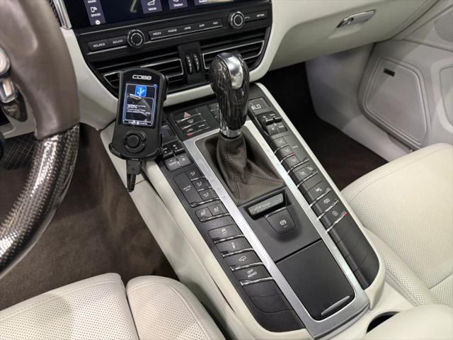 2021 Porsche Macan Turbo