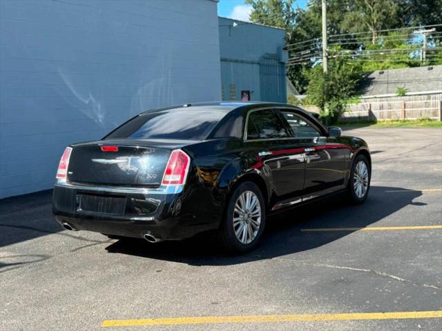 2012 Chrysler 300 Limited