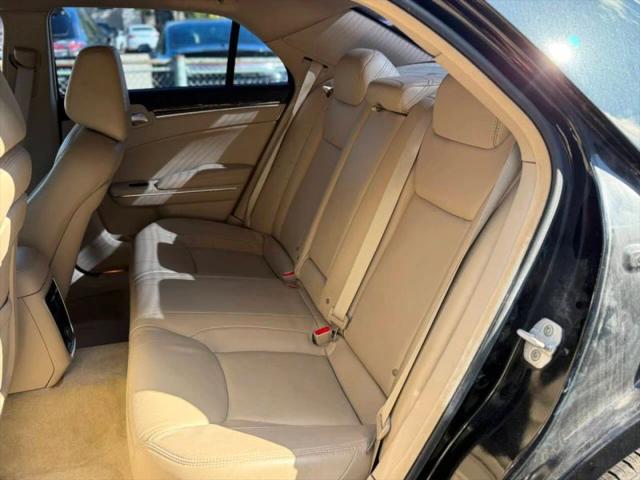 2012 Chrysler 300 Limited