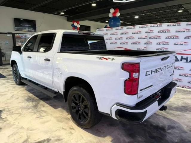 2021 Chevrolet Silverado 1500 4WD Crew Cab Short Bed Custom
