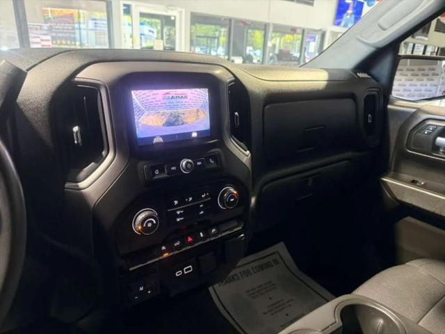 2021 Chevrolet Silverado 1500 4WD Crew Cab Short Bed Custom