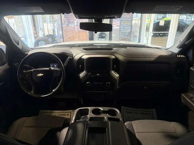 2021 Chevrolet Silverado 1500 4WD Crew Cab Short Bed Custom
