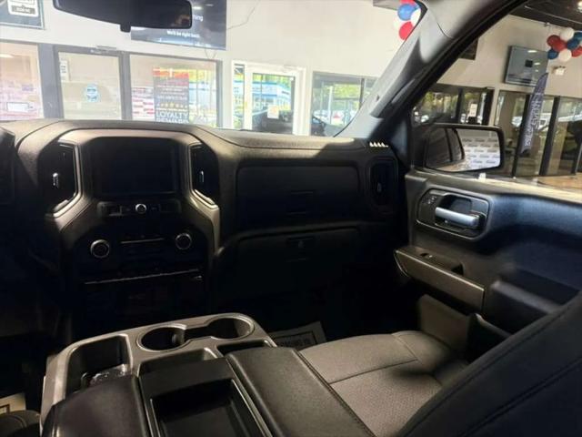 2021 Chevrolet Silverado 1500 4WD Crew Cab Short Bed Custom