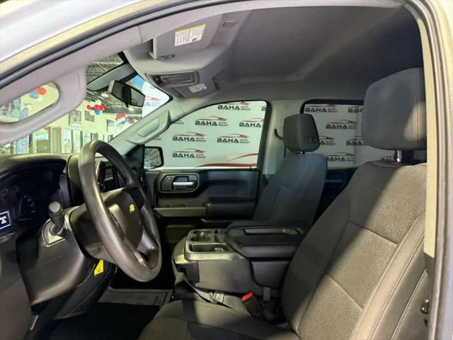 2021 Chevrolet Silverado 1500 4WD Crew Cab Short Bed Custom