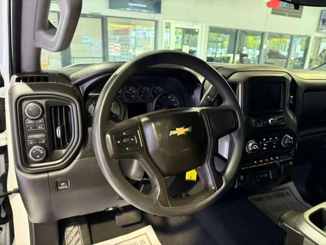 2021 Chevrolet Silverado 1500 4WD Crew Cab Short Bed Custom