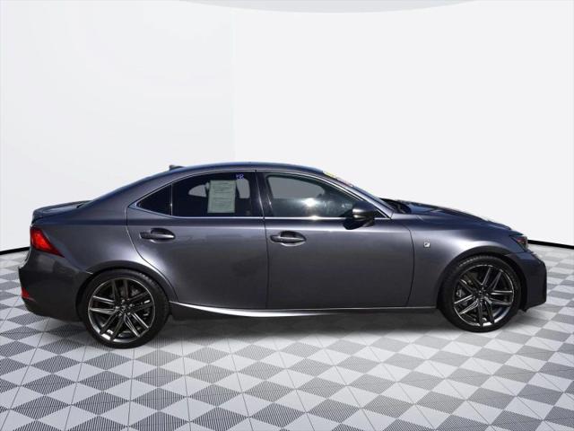 2017 Lexus IS 200t 200t
