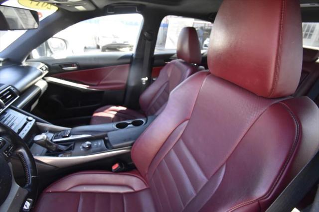2017 Lexus IS 200t 200t