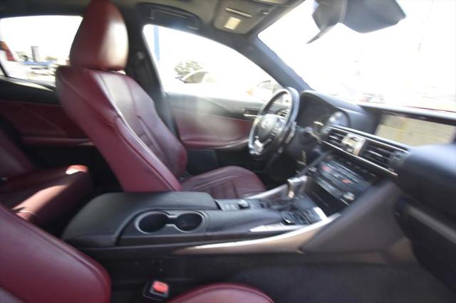 2017 Lexus IS 200t 200t