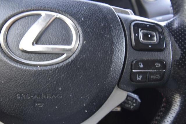 2017 Lexus IS 200t 200t