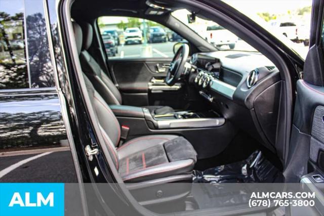 2024 Mercedes-Benz GLB 250