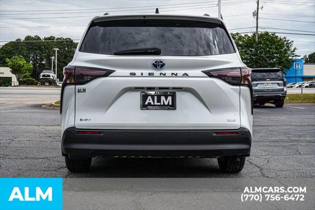 2025 Toyota Sienna XLE