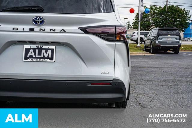 2025 Toyota Sienna XLE