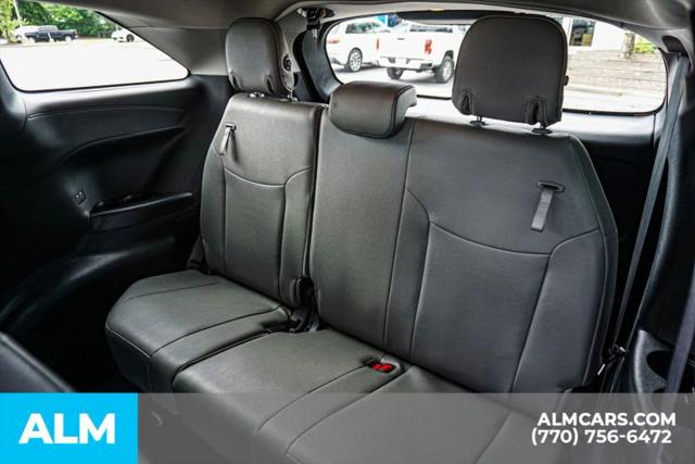 2025 Toyota Sienna XLE