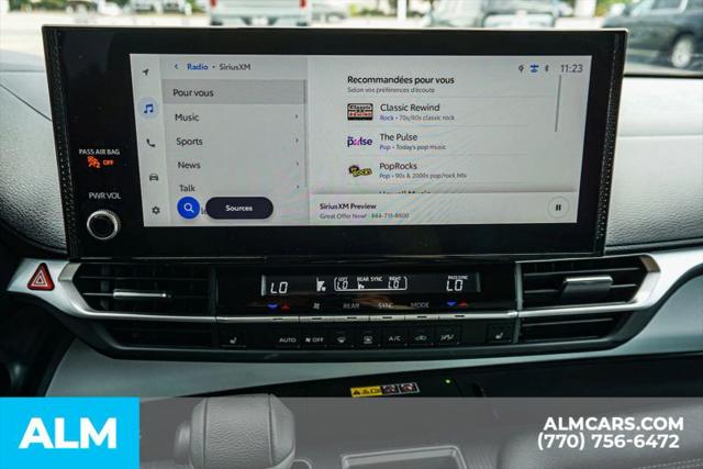 2025 Toyota Sienna XLE