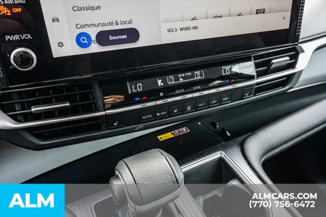 2025 Toyota Sienna XLE