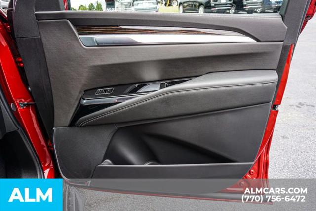2026 Cadillac Escalade Luxury