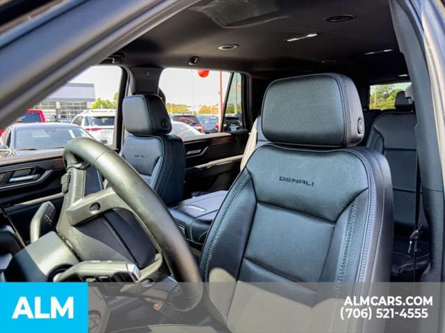 2025 GMC Yukon 4WD Denali