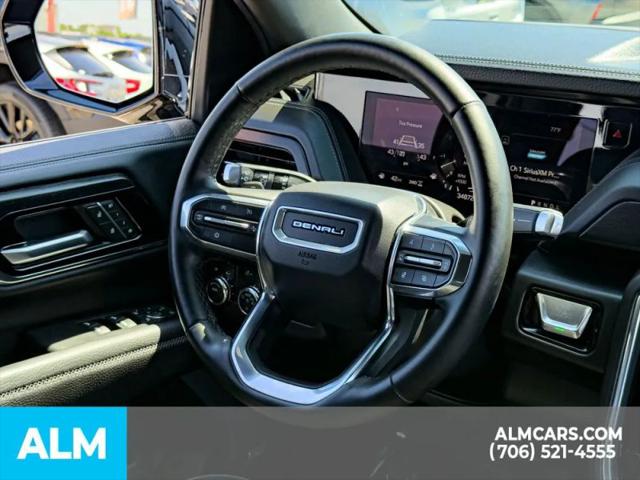 2025 GMC Yukon 4WD Denali