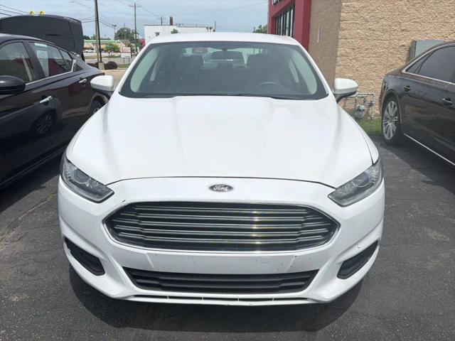 2016 Ford Fusion S