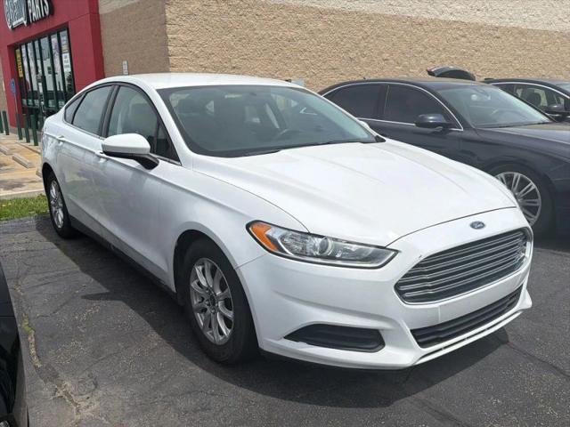 2016 Ford Fusion S