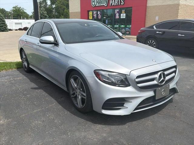 2017 Mercedes-Benz E-CLASS E 300 E 300