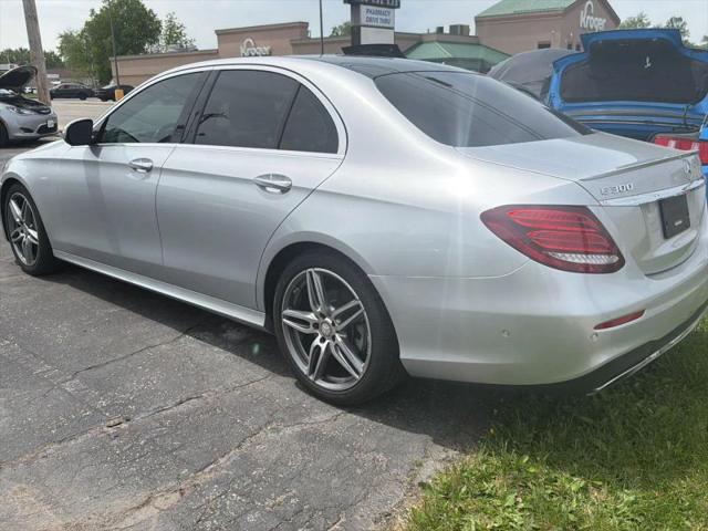2017 Mercedes-Benz E-CLASS E 300 E 300