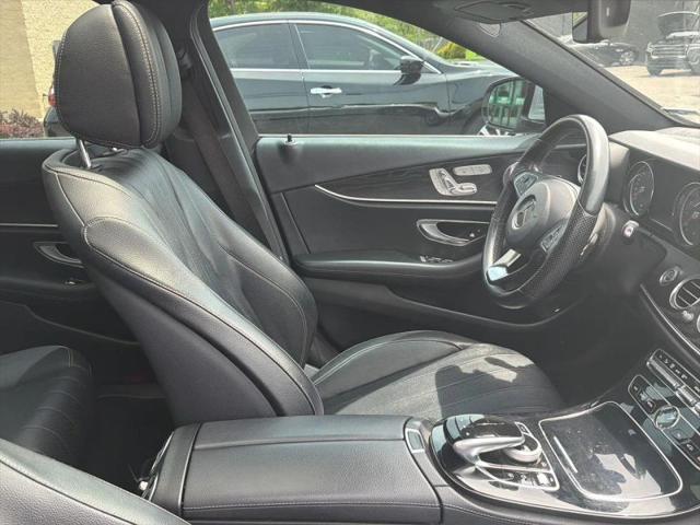 2017 Mercedes-Benz E-CLASS E 300 E 300