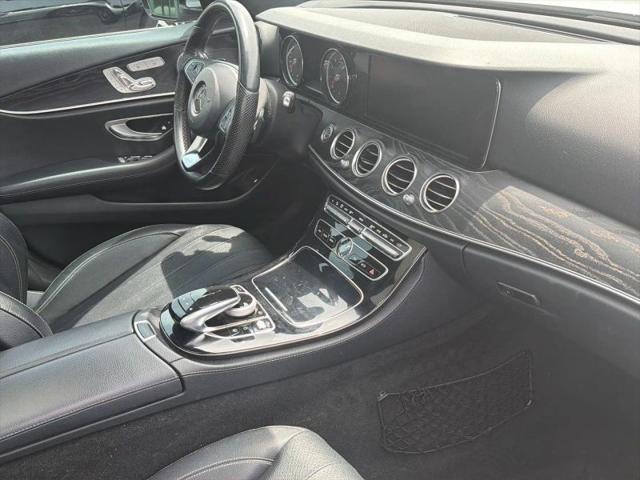 2017 Mercedes-Benz E-CLASS E 300 E 300