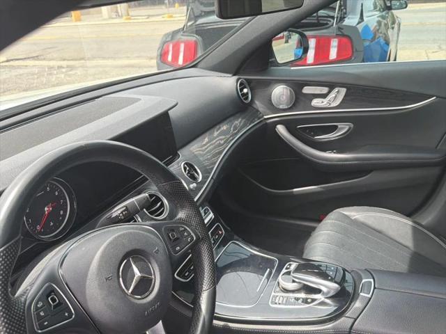2017 Mercedes-Benz E-CLASS E 300 E 300
