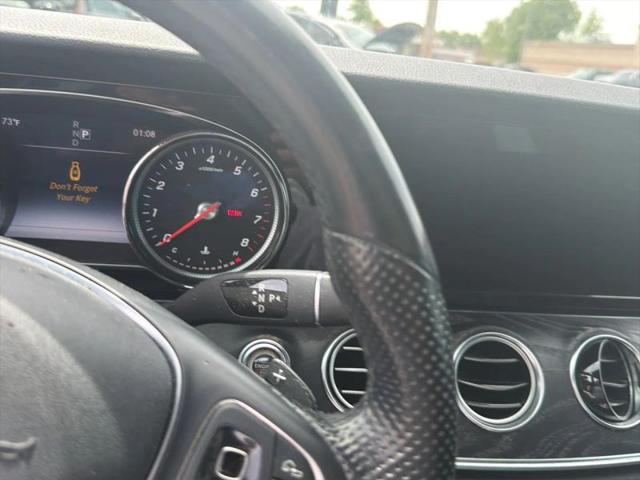 2017 Mercedes-Benz E-CLASS E 300 E 300