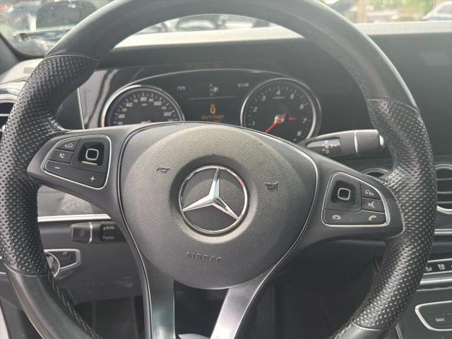 2017 Mercedes-Benz E-CLASS E 300 E 300