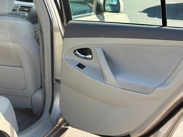 2009 Toyota Camry LE