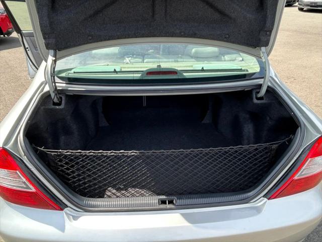 2002 Toyota Camry LE V6
