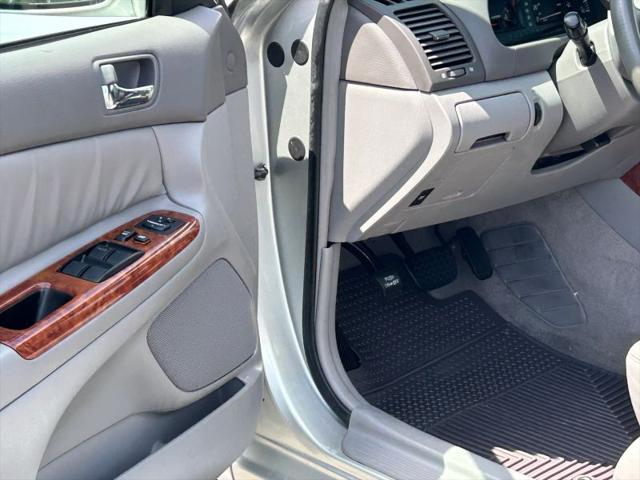2002 Toyota Camry LE V6