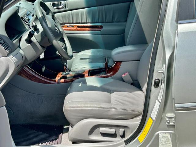 2002 Toyota Camry LE V6