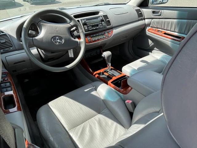 2002 Toyota Camry LE V6