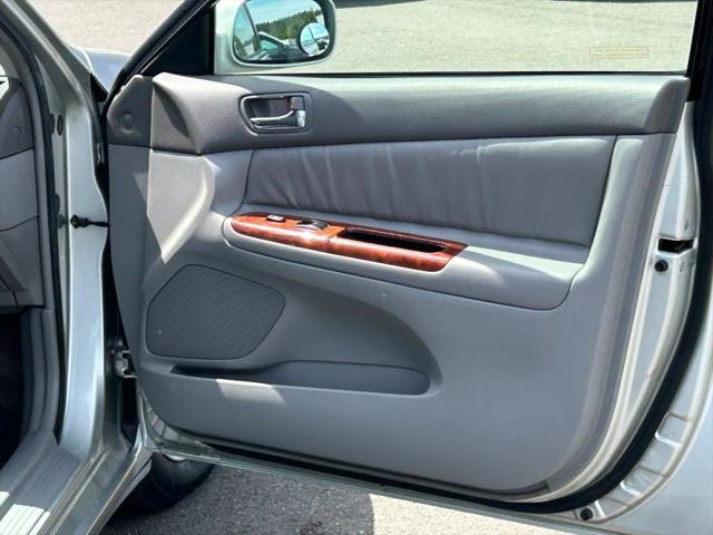 2002 Toyota Camry LE V6