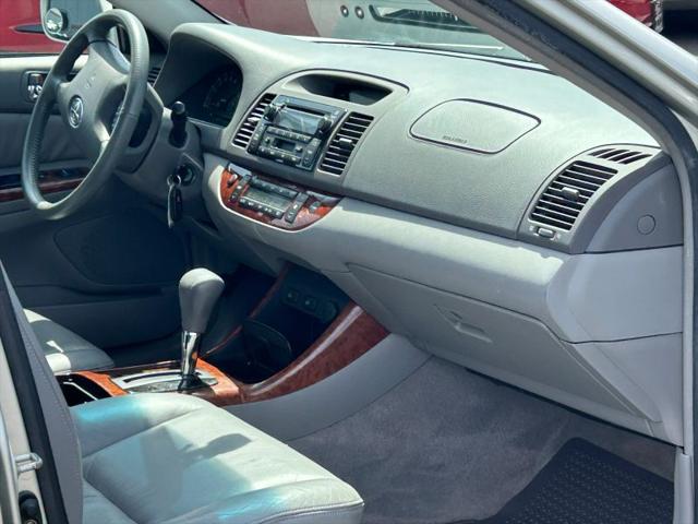 2002 Toyota Camry LE V6