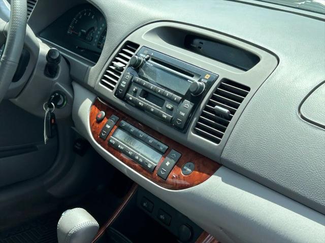 2002 Toyota Camry LE V6