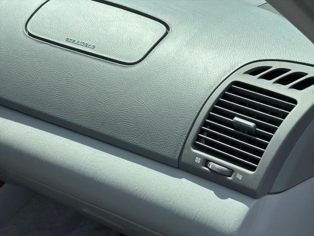 2002 Toyota Camry LE V6