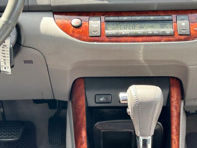 2002 Toyota Camry LE V6