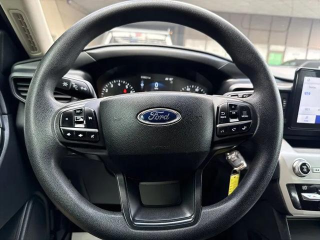 2021 Ford Explorer Base