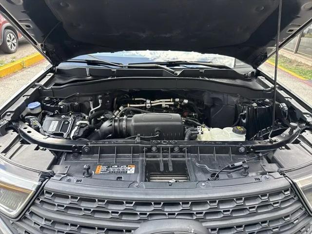 2021 Ford Explorer Base