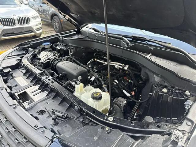 2021 Ford Explorer Base