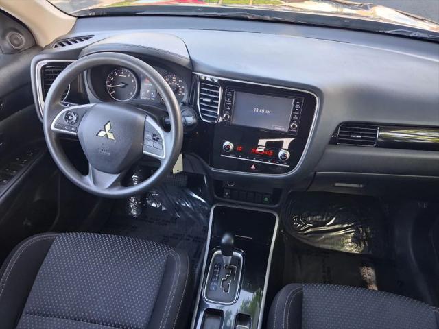 2020 Mitsubishi Outlander ES 2.4
