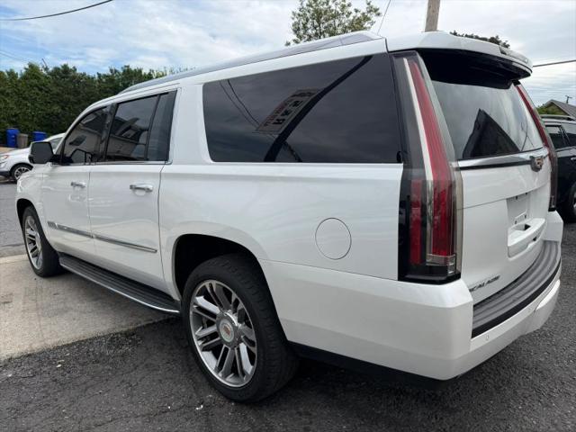 2016 Cadillac Escalade ESV Luxury Collection