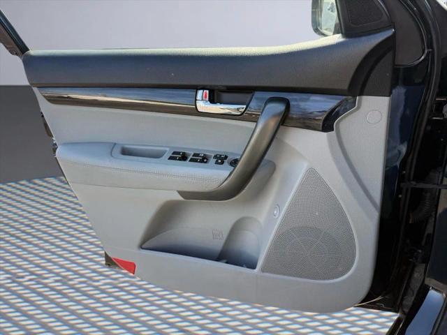 2013 Kia Sorento LX V6