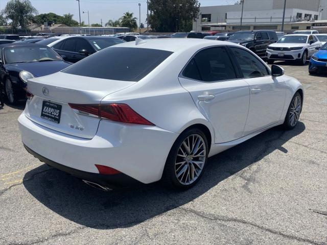 2018 Lexus IS 300 300