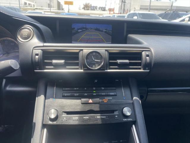 2018 Lexus IS 300 300