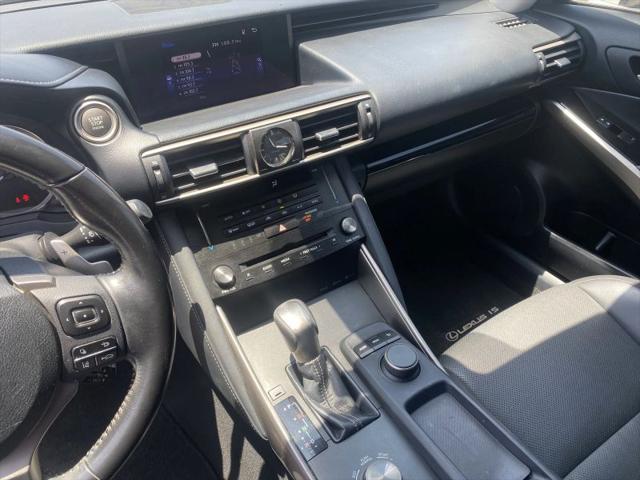 2018 Lexus IS 300 300
